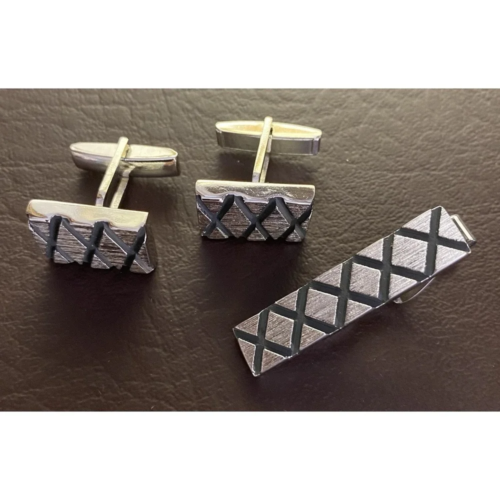 VTG to Mod Gold Tone & Silver Tone Cufflinks Tie Clips Watch Men's Accessory Lot